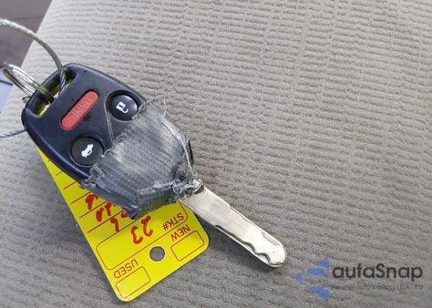 2006 Honda Accord 2.4 Se из США, поврежденный, VIN 1HGCM56306A015571